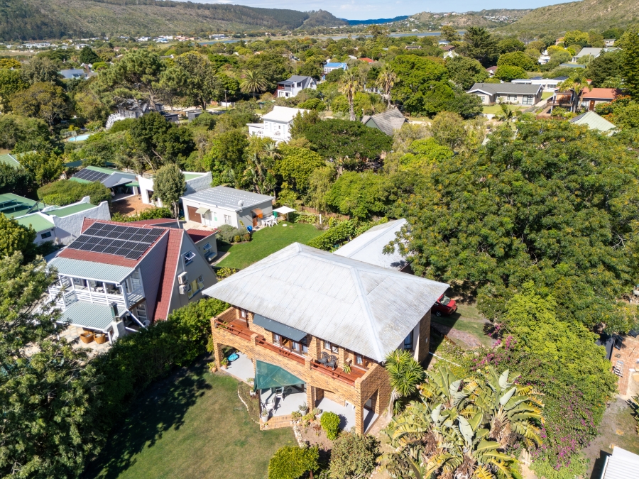 4 Bedroom Property for Sale in The Island Western Cape